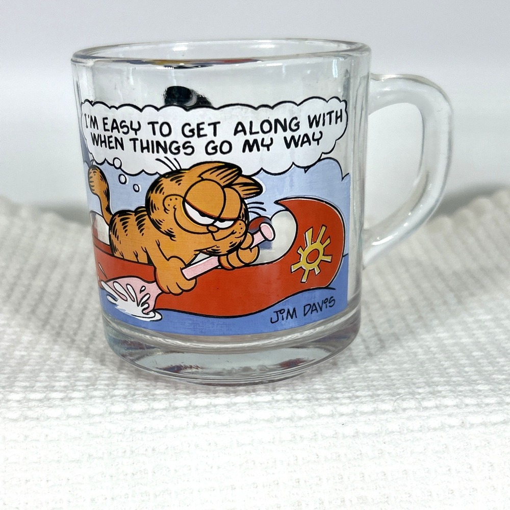 Vintage 1978 Garfield Glass Mug Garfield Odey Canoe Classic McDonalds Jim Davis